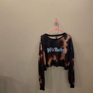 Graphic Crop Sweatshirt